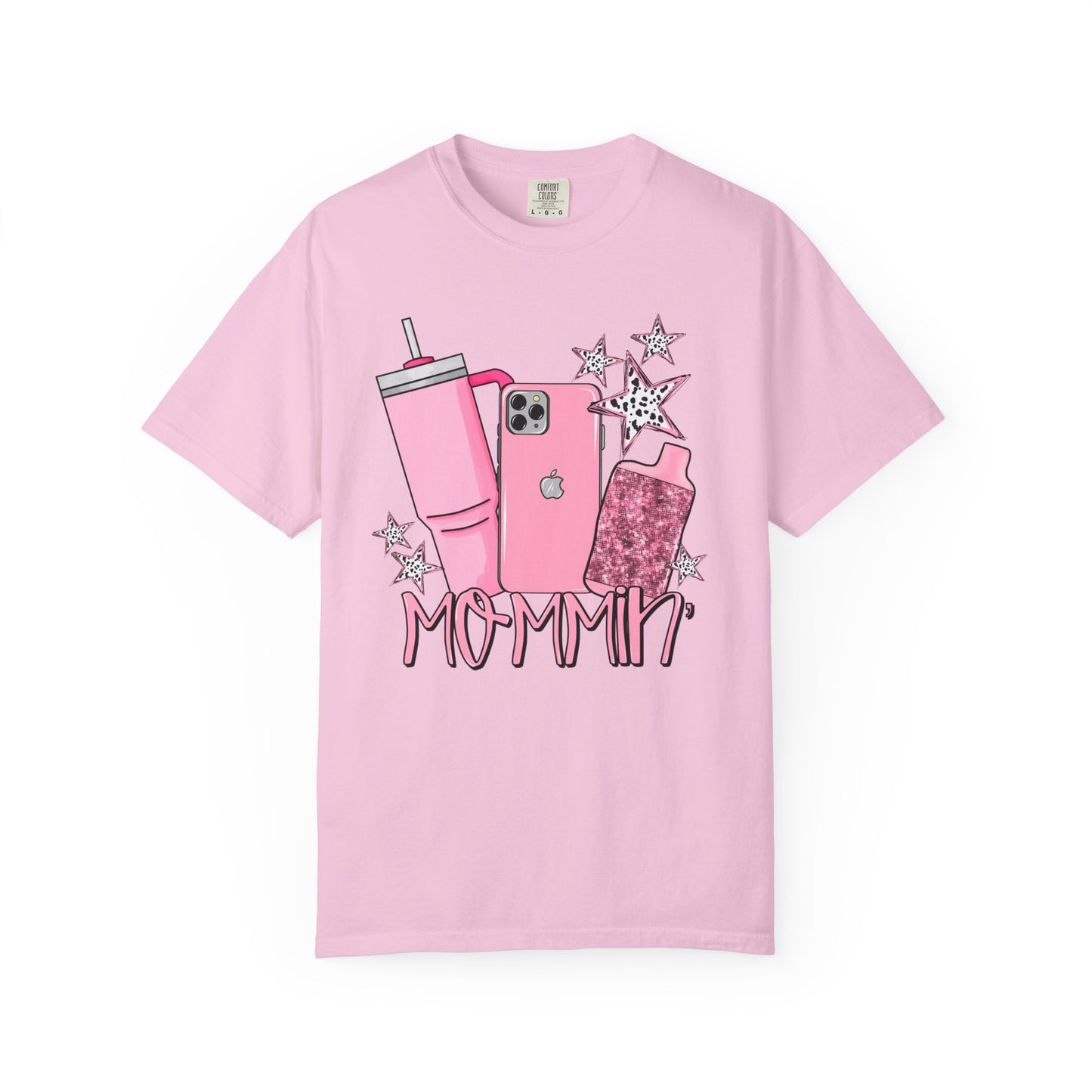 💖 “Mommin’ Ain’t Easy” Tee – Stanley in Hand, iPhone on Lock, and Vibes Only 💋