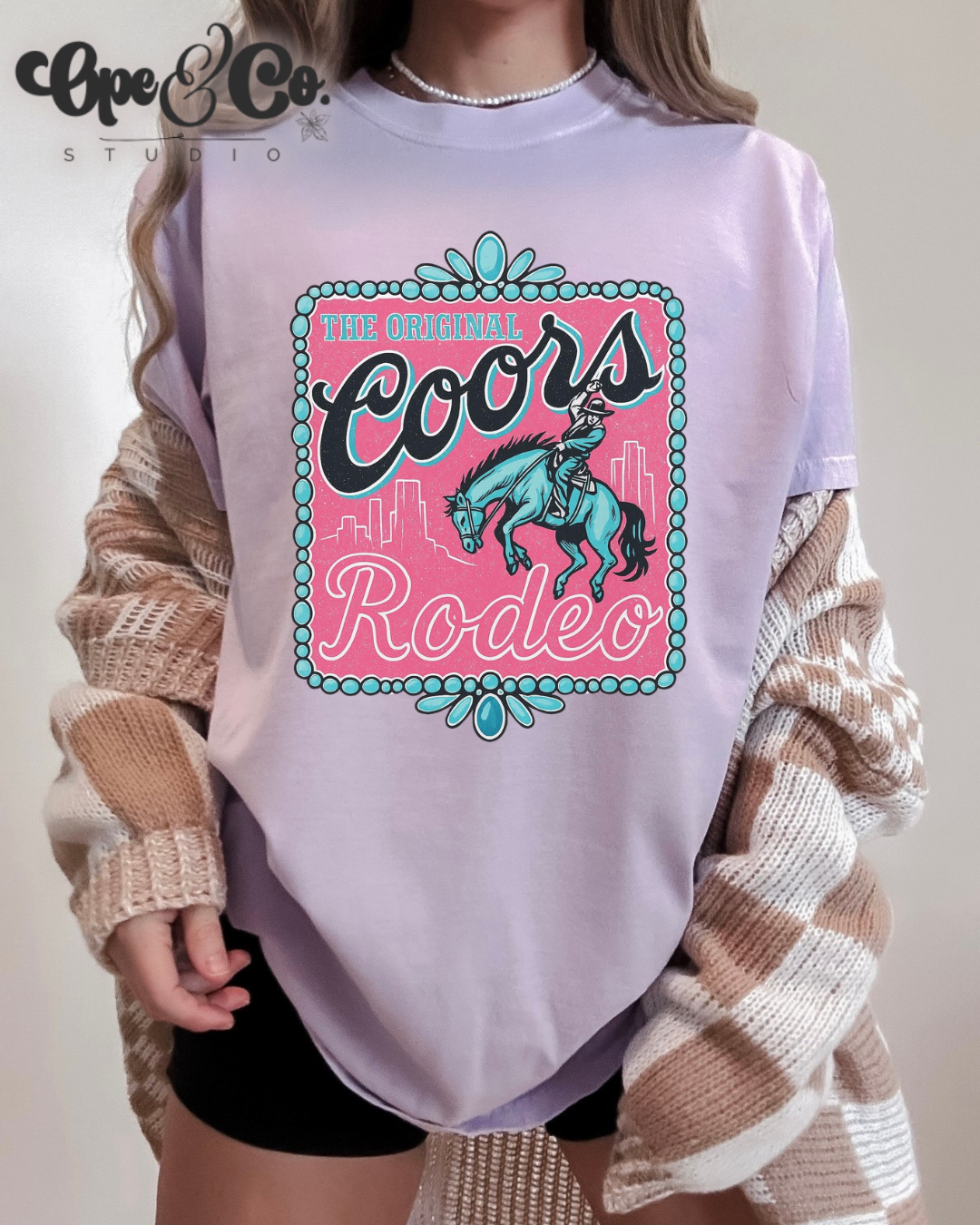 🤠 Coors Rodeo Graphic Tee – Retro Western Shirt for Cowgirls & Concert Queens 🎤🍻