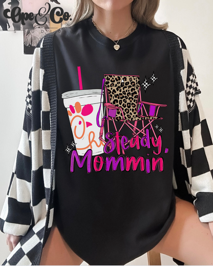 🪑 “Steady Mommin’” Tee – Leopard Chairs, Chick-fil-A & Chaos Served Cute ✨🍟