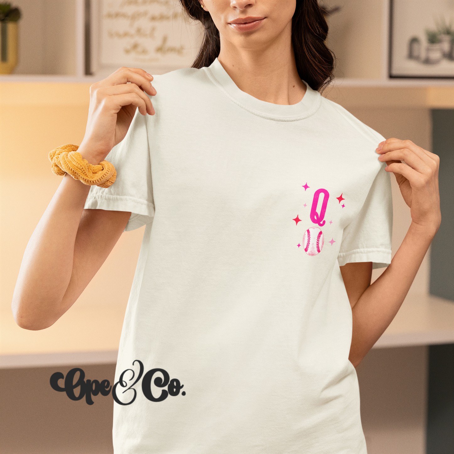 Diamond Queen Tee 👑⚾️ Baseball Mom Shirt – Queen of Diamonds Baseball Tee – Coquette Sports Shirt – Comfort Colors Front & Back Graphic Tee
